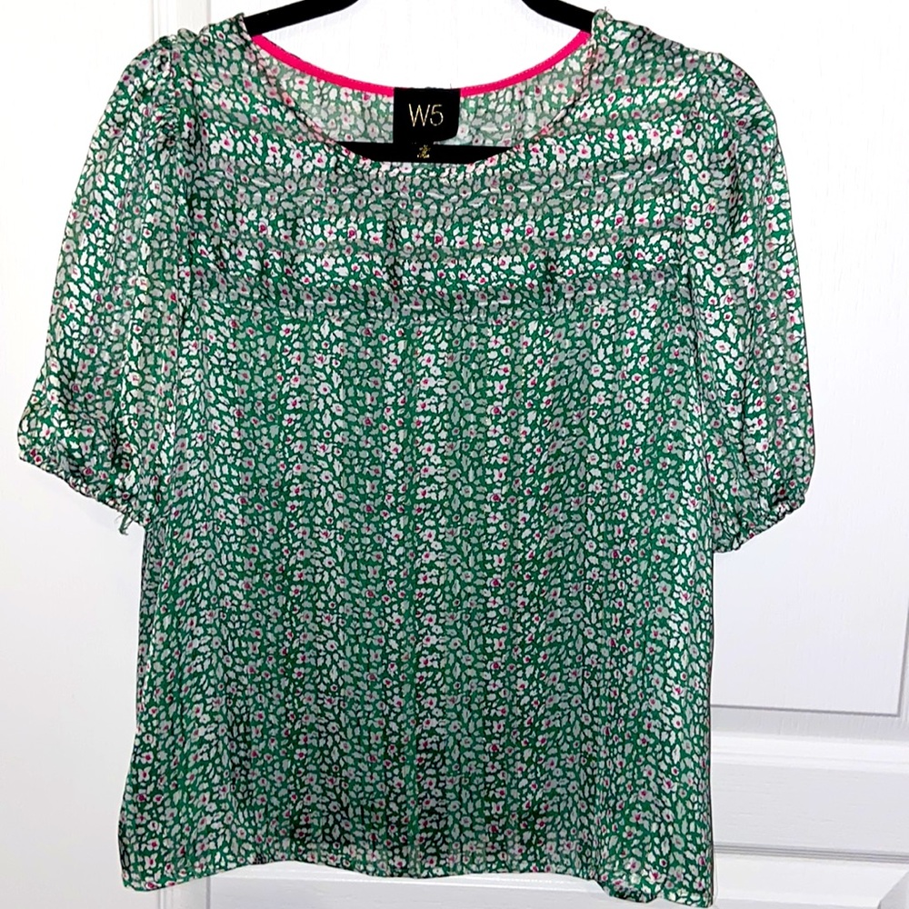 W5- Green and Pink floral Blouse with Puff Sleeve